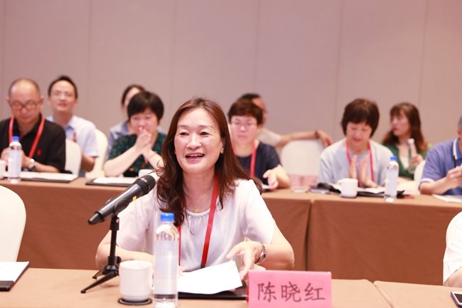 陳校長_副本.jpg