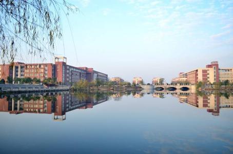 長沙理工大學成考